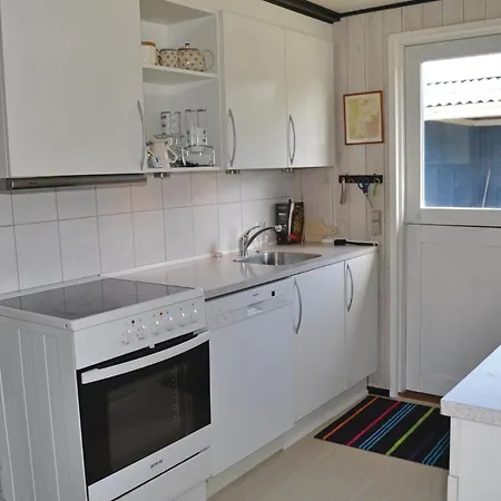 בית נופש 4 Bedroom Lovely In Norre Nebel