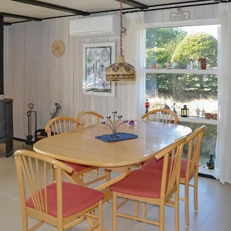 בית נופש 4 Bedroom Lovely In Norre Nebel Lønne Hede